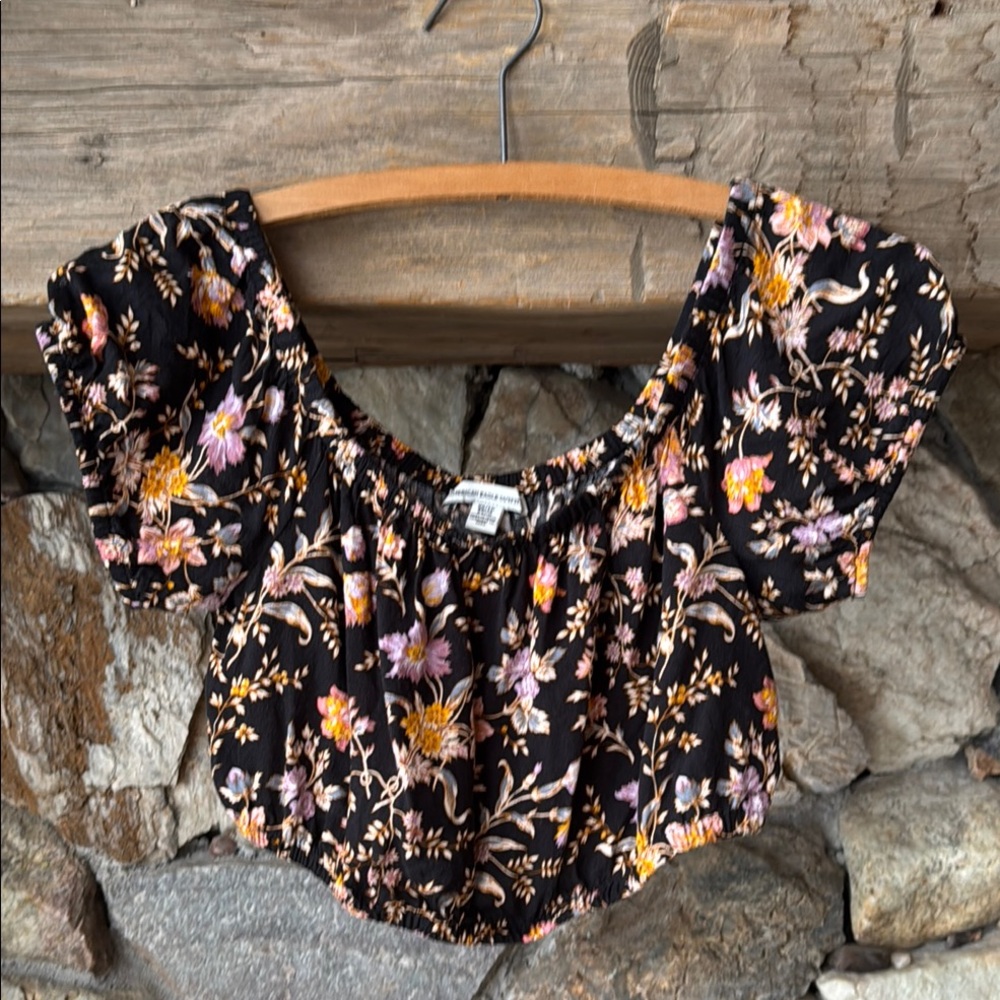 American Eagle Outfitters Floral Off-Shoulder Boho Crop Top Women’s X Small